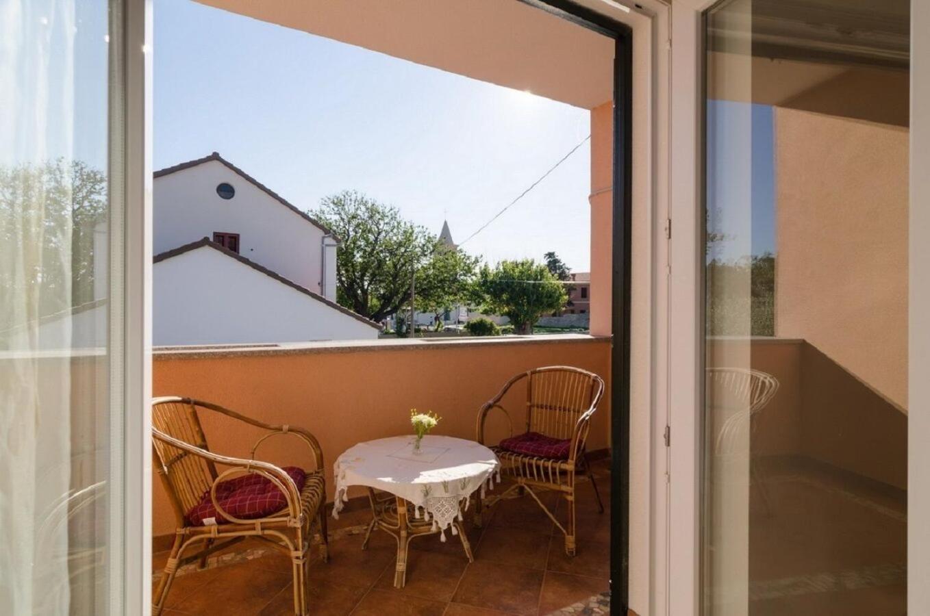 Holiday Home Old Town - Great Location Нин Екстериор снимка