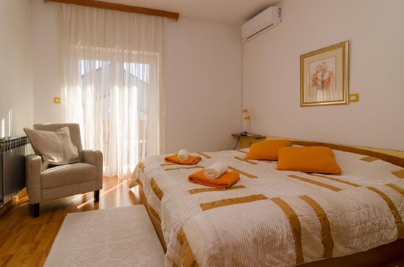 Holiday Home Old Town - Great Location Нин Екстериор снимка