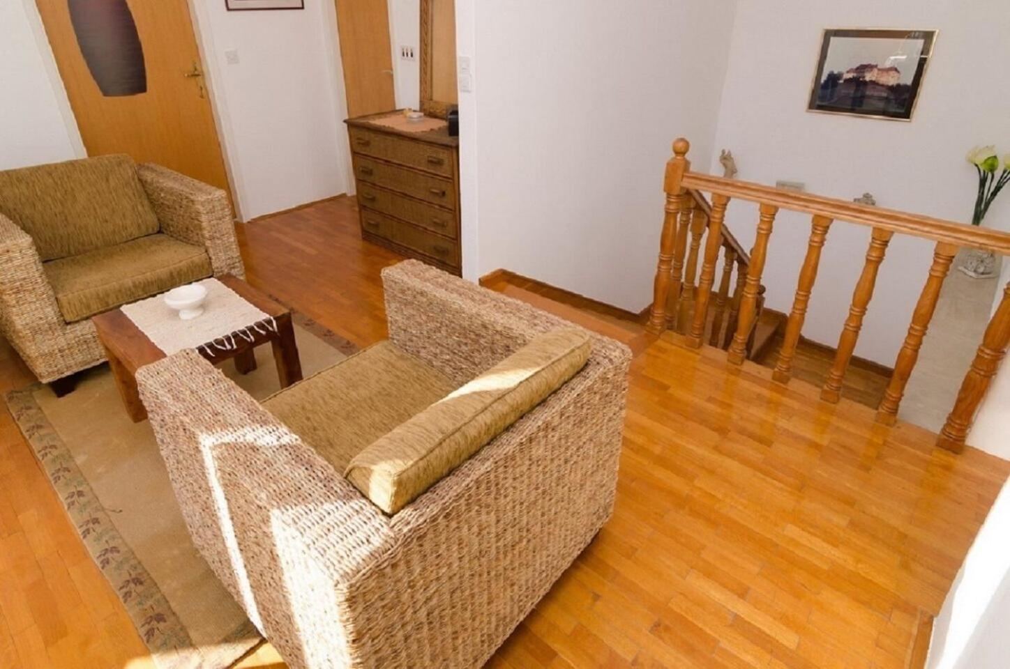Holiday Home Old Town - Great Location Нин Екстериор снимка
